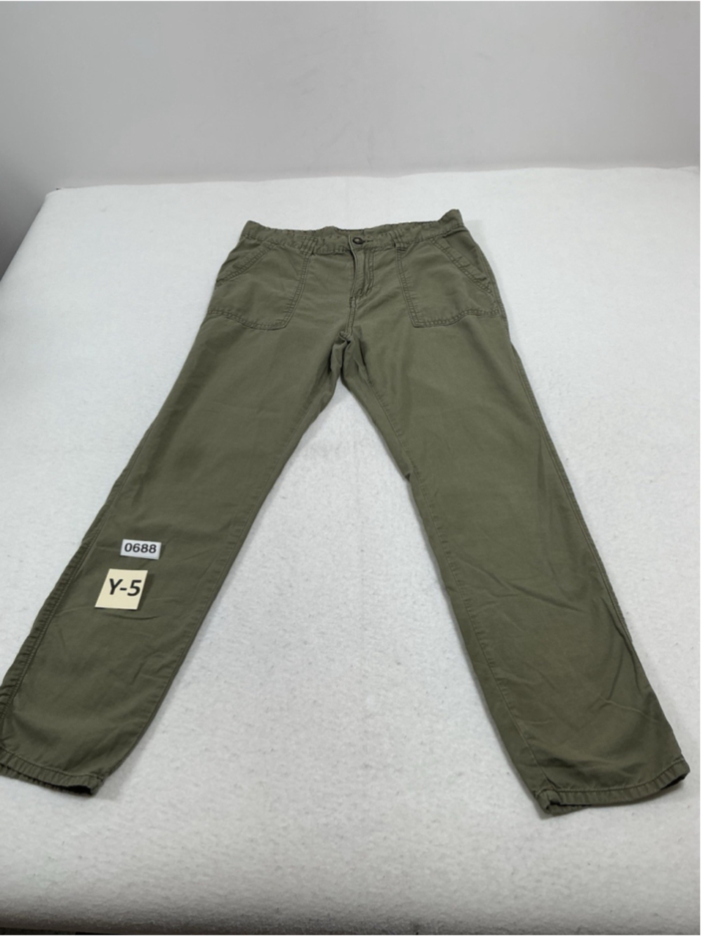 Womans Excellent Abound Chino Pants Size 8 Olive Green